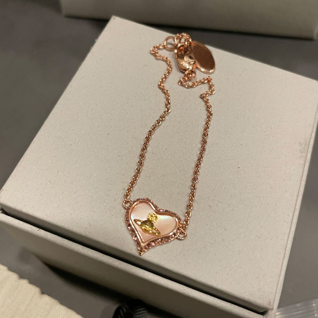 Heartbeat series of Queen Mother West natural pink shell love bracelet gold silver hot hand ornament women's model