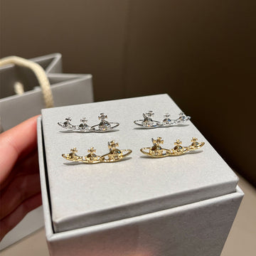 Three rows of Saturn stud earrings for the Queen Mother of the West gold and silver earrings