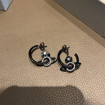 Queen Mother Miranda Earrings Ring Ring 3-in-1 Earrings Earrings Earrings Fashionable Niche Jewelry Gun Black Silver