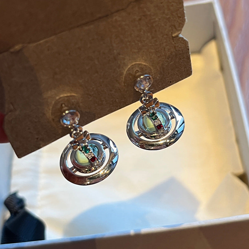 Queen Mother of the West Classic White Ball Flyer Earrings Mint Green Orb Colored Diamond Three-dimensional Saturn Planet Stud Earrings