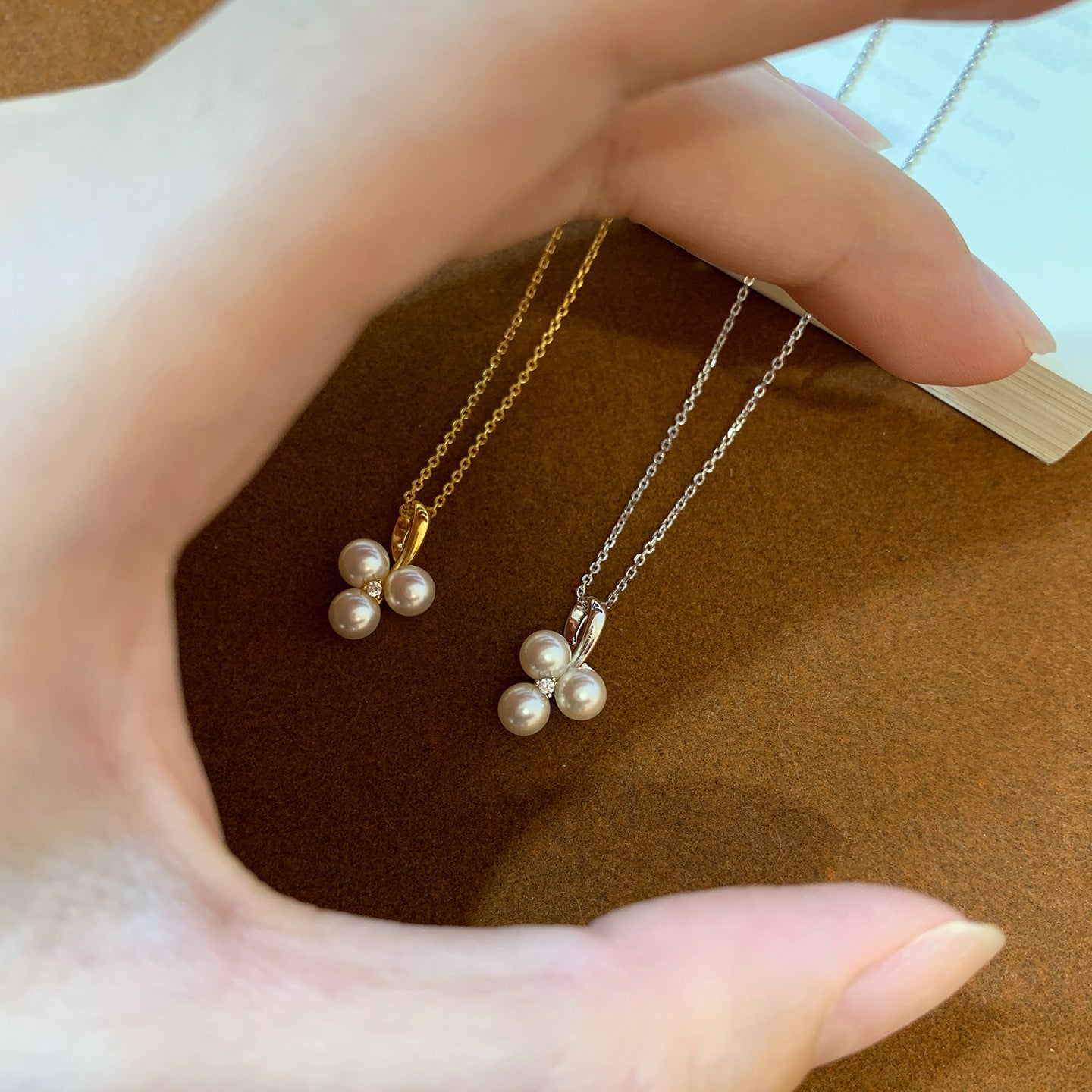 Live broadcast hit three-bead grape necklace 925 silver Seiko Shijia pearl diamond pendant simple high-end necklace