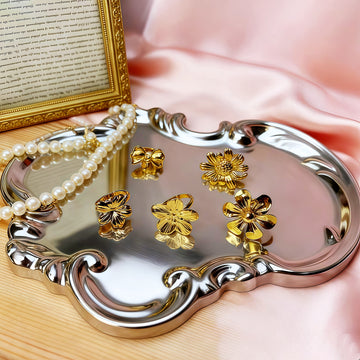 hot-selling exaggerated big flower ring titanium steel ring fashionable and elegant stainless steel small golden flower shape ring