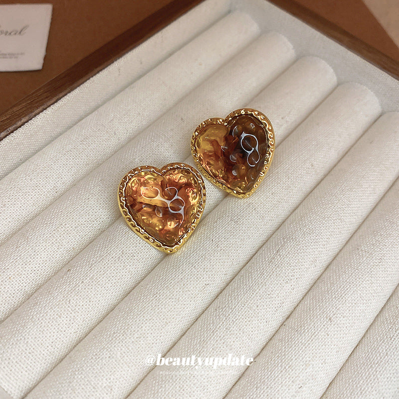 Maillard high-end sense silver needle geometric irregular resin love earrings temperament light luxury stud fashion earrings women