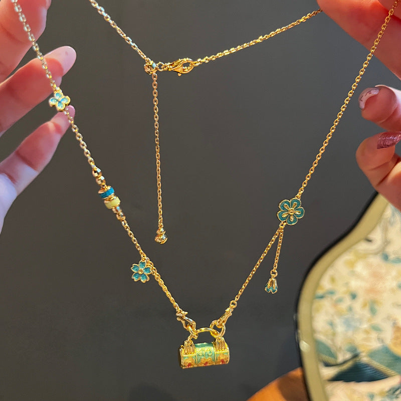 The live broadcast hit the ancient method of burning blue Ping'an longevity lock bag necklace, new Chinese enamel pendant, gold flat replacement