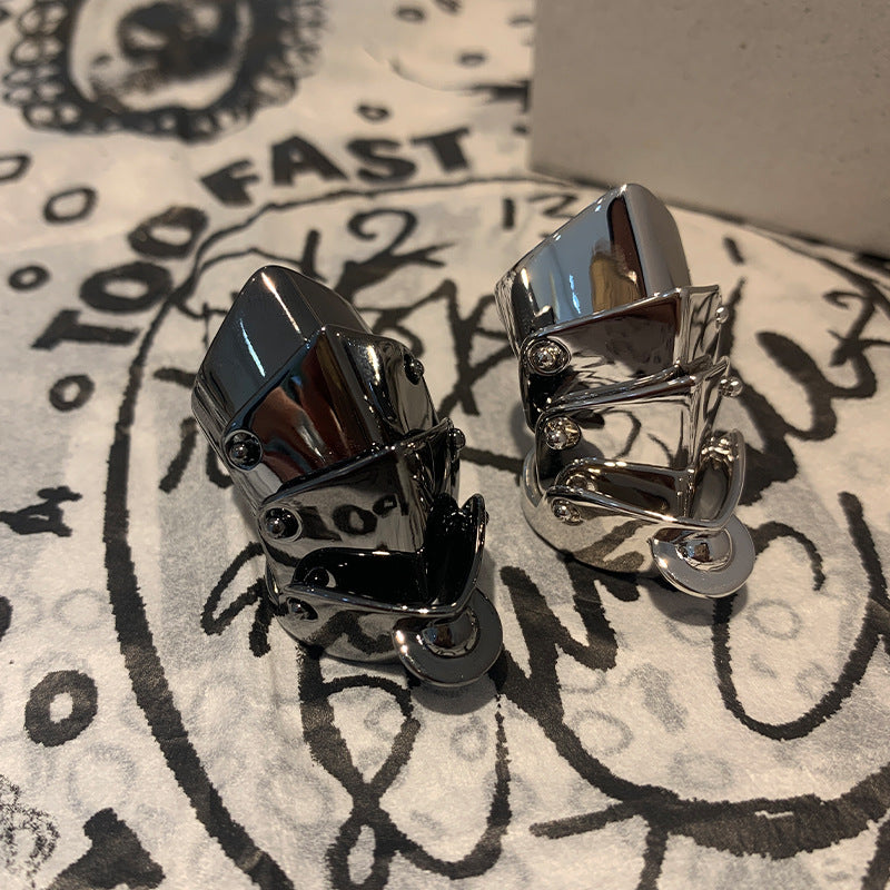 Queen Mother West Seiko four-section armor joint ring Saturn planet index finger ring metalpunk style nana same style