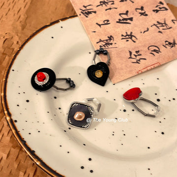 vintage ring women's light luxury niche design stacked elastic index finger ring cold wind ring tide