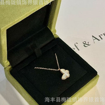 Fan Family Necklace Women's 25 New Popular Small Butterfly White Fritillary Necklace Women's Light Luxury Niche Necklace Gift for Girlfriend