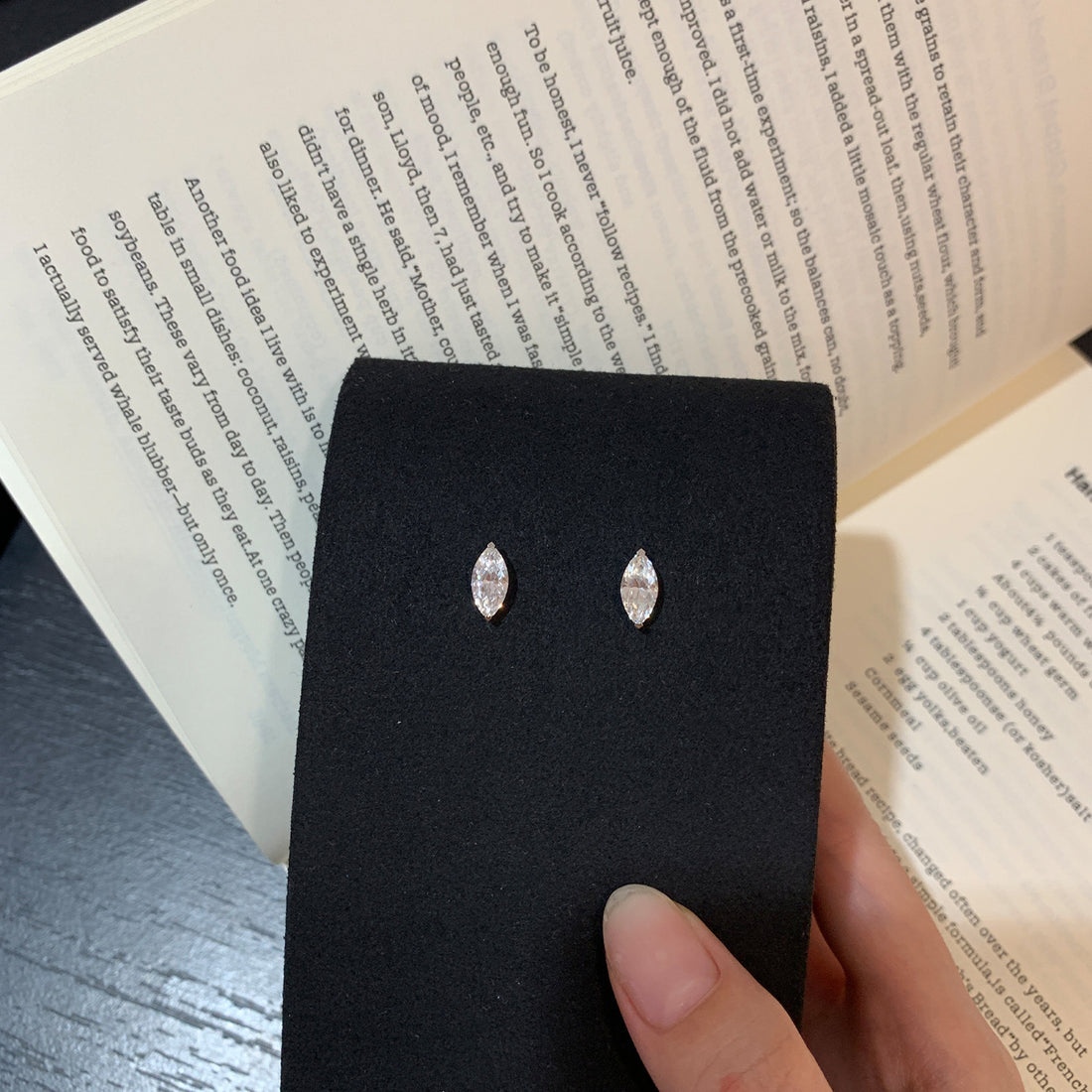 925 silver burst flash marquise diamond earrings, exquisite single diamond ear studs, versatile commuter earrings, live broadcast hits