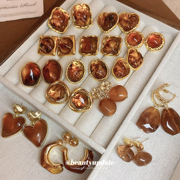 Maillard high-end sense silver needle geometric irregular resin love earrings temperament light luxury stud fashion earrings women