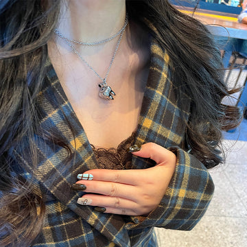 The Queen Mother of the West, three-dimensional teeth, Saturn necklace, punk style, letter wisdom tooth pendant, a two-wear high-quality sweater chain