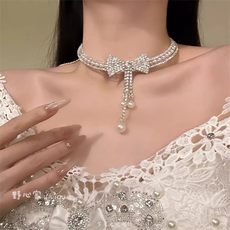 Ambition's original [Galaxy Praise] flash zirconium bow pearl necklace dinner dress choker collarbone chain