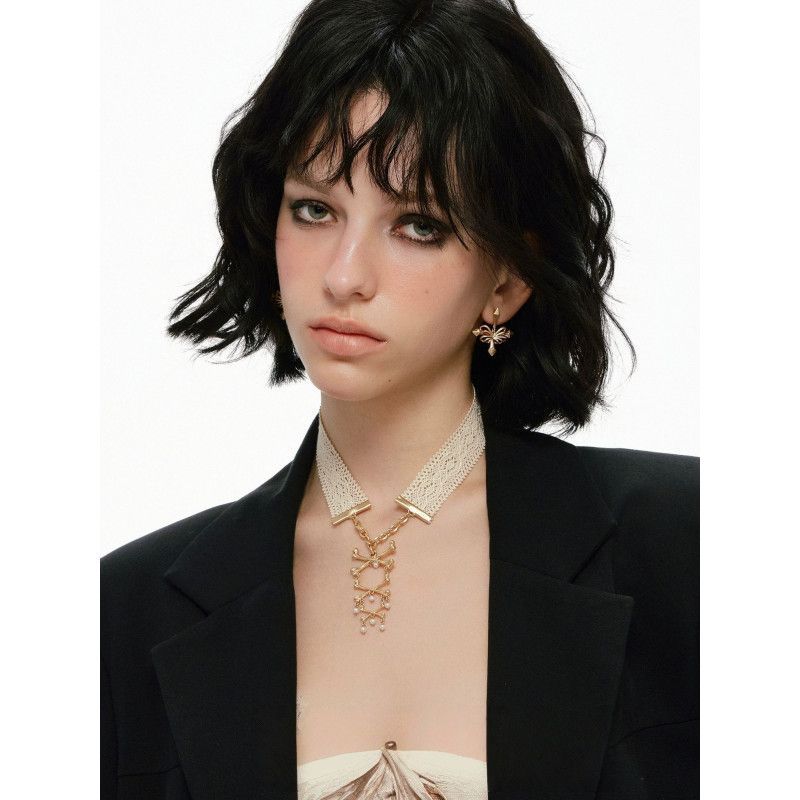 Sphenoid · Symbiosis Series Lace Retro Style Necklace Niche Light Luxury Premium Women's Necklace