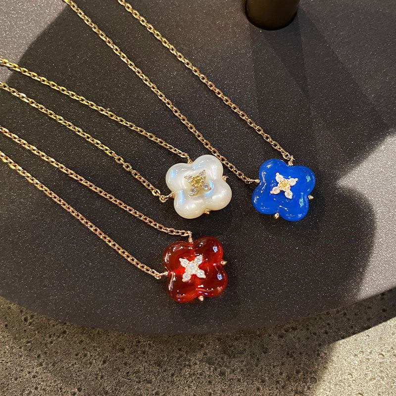 Wishing Fountain Clover Necklace White Fritillary Carnelian Blue Chalcedony Flower Pendant UK Niche