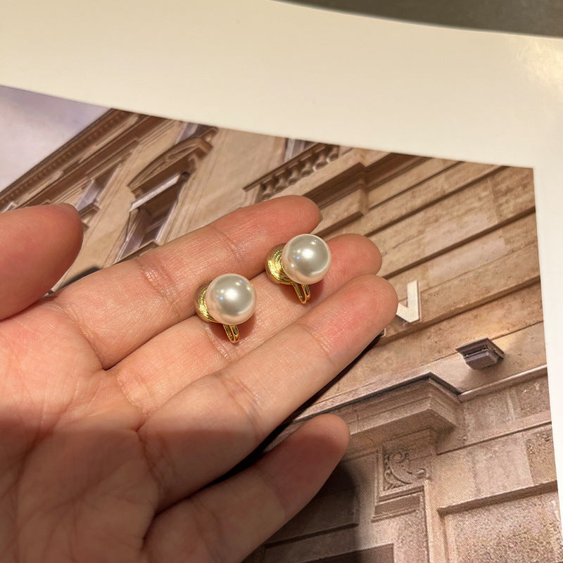 fever with pierced ears Shijia pearl 10mm mosquito coil piercing female French retro high-end earrings