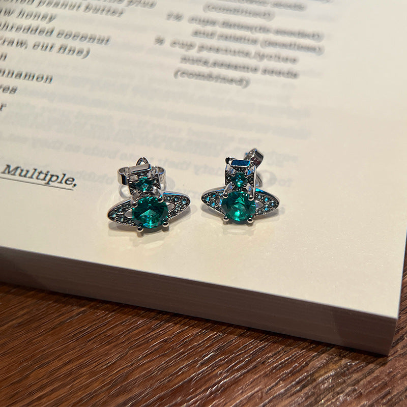 The high version of the Empress Dowager West emerald solitaire Saturn stud earrings limited flash high-end gemstone earrings live broadcast hit