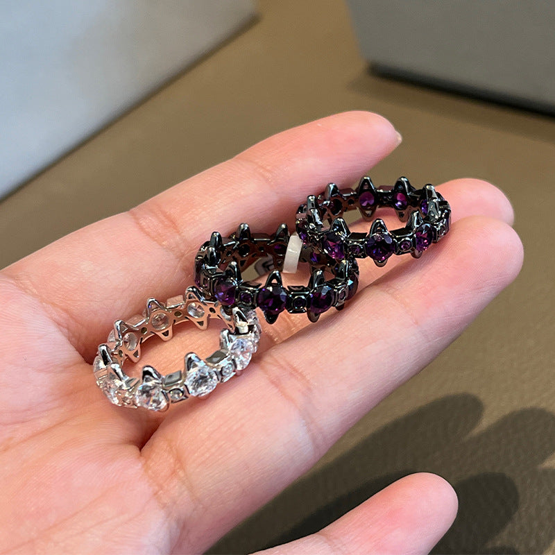 The Queen Mother of the West is full of diamonds, horizontal recumbent conjoined multi-Saturn rings, high-end sense tandem Saturn couple rings