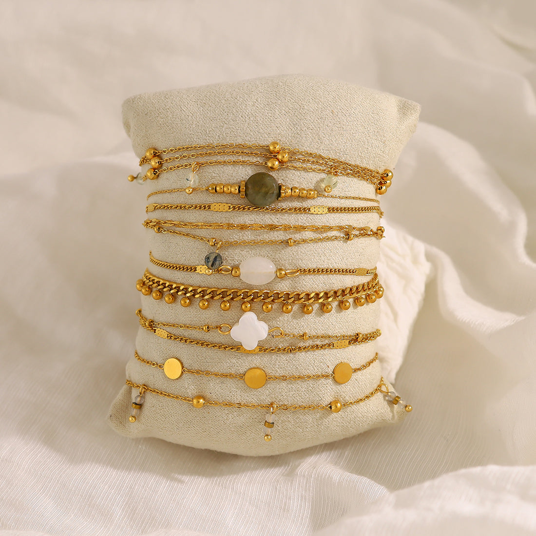 European and American stainless steel stacked bracelet set, four-leaf clover natural shell pendant, simple design, jewelry set, women