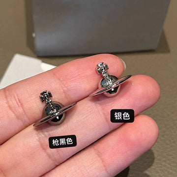 The Queen Mother of the West semi-three-dimensional Saturn stud earrings orb sweet cool style earrings NANA comic model