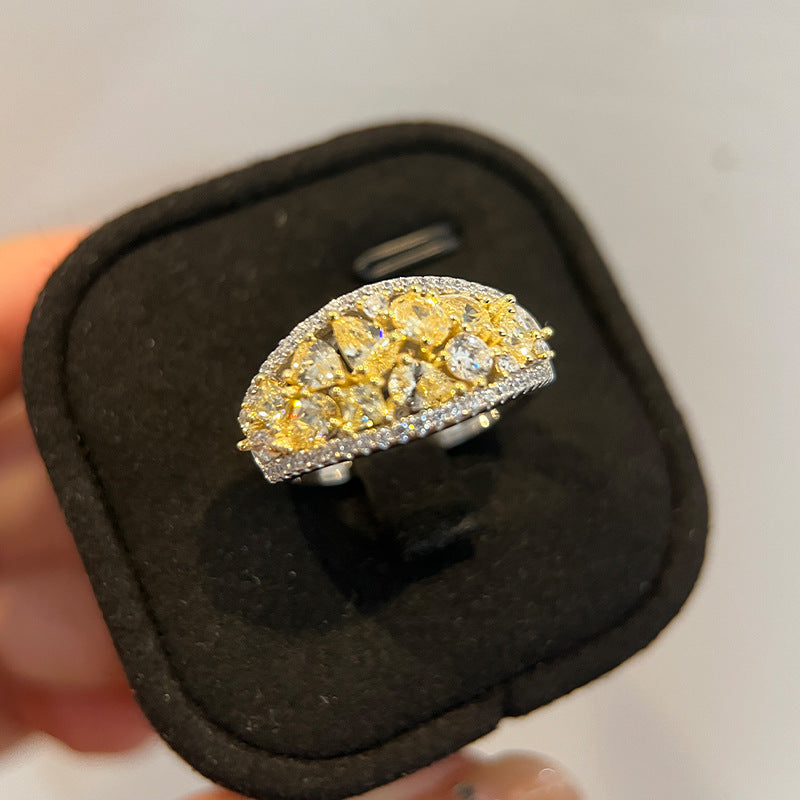 The live broadcast hit 925 sterling silver yellow diamond ring is full of diamonds, and the Seiko micro-inlay retro palace style jewelry is hand-decorated