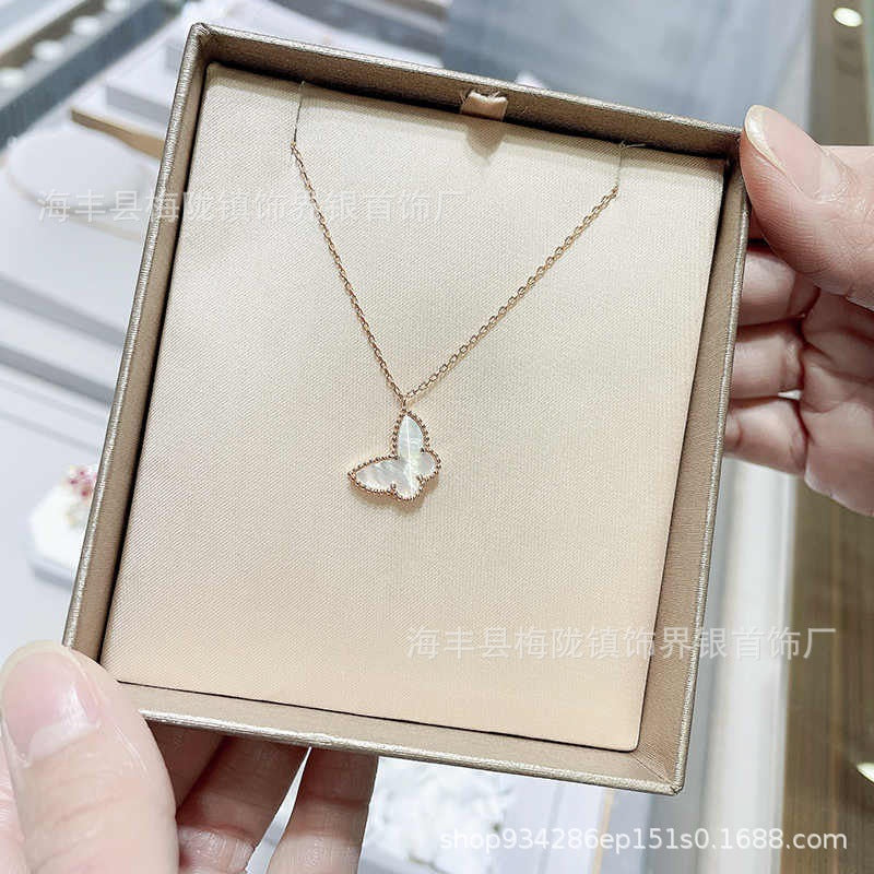 Fan Family Necklace Women's 25 New Popular Small Butterfly White Fritillary Necklace Women's Light Luxury Niche Necklace Gift for Girlfriend