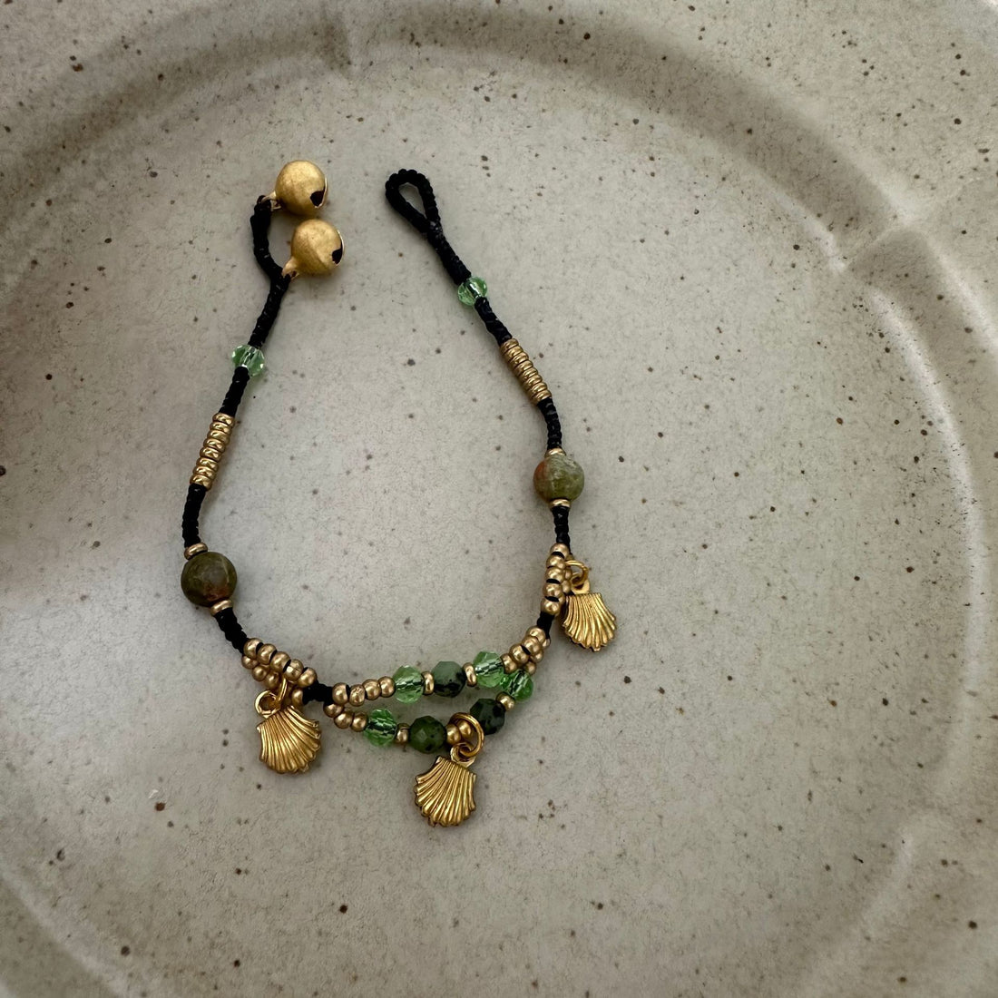 Tibetan ethnic style ancient handmade bracelet niche design hand rope retro versatile scenic spot hot sale